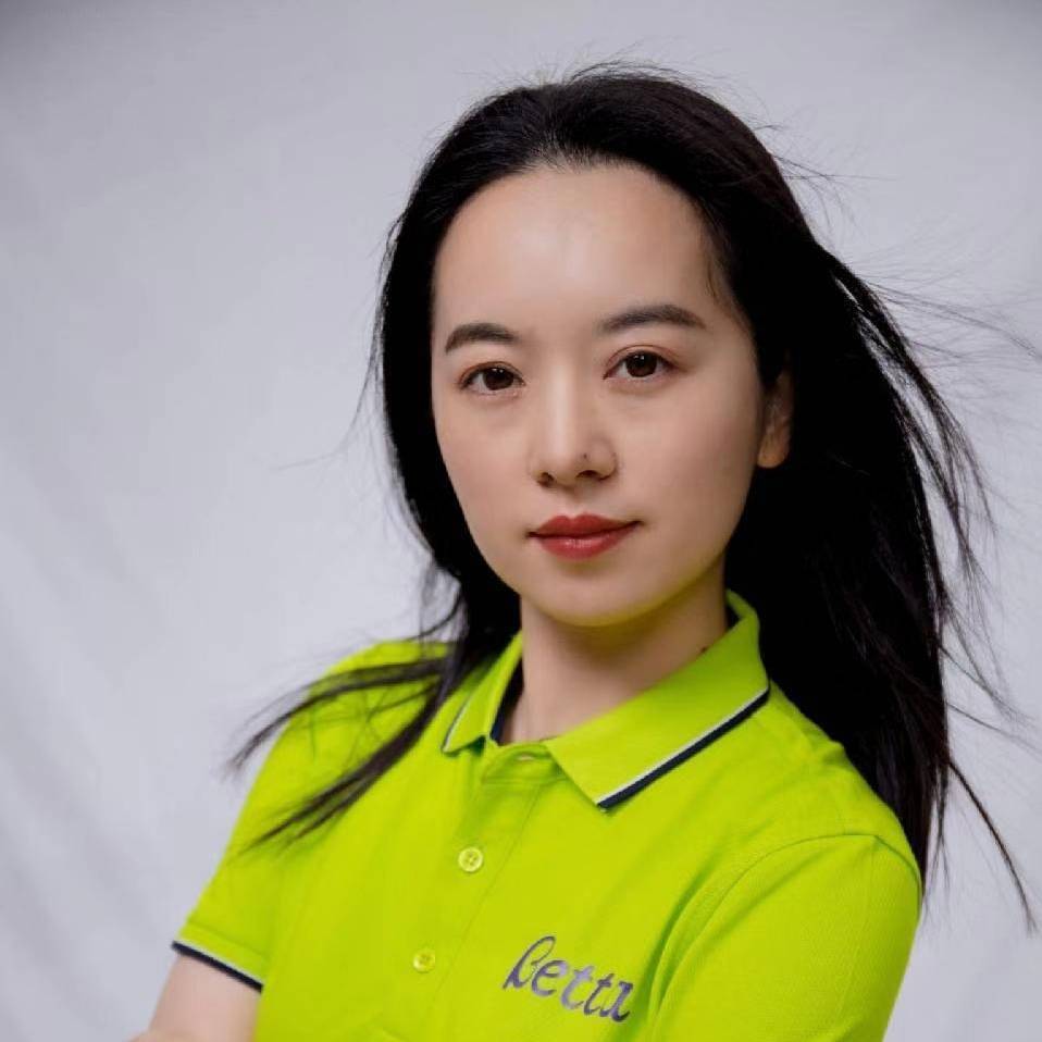 Bettaplay's founder, a mother of 2 kids